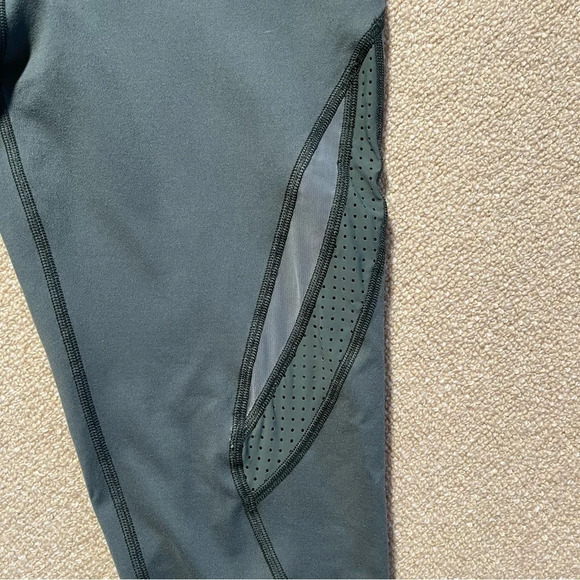 Aerie Chill. Play. Move leggings size Large Dark Green Pants Mesh Cut Out - Picture 9 of 9
